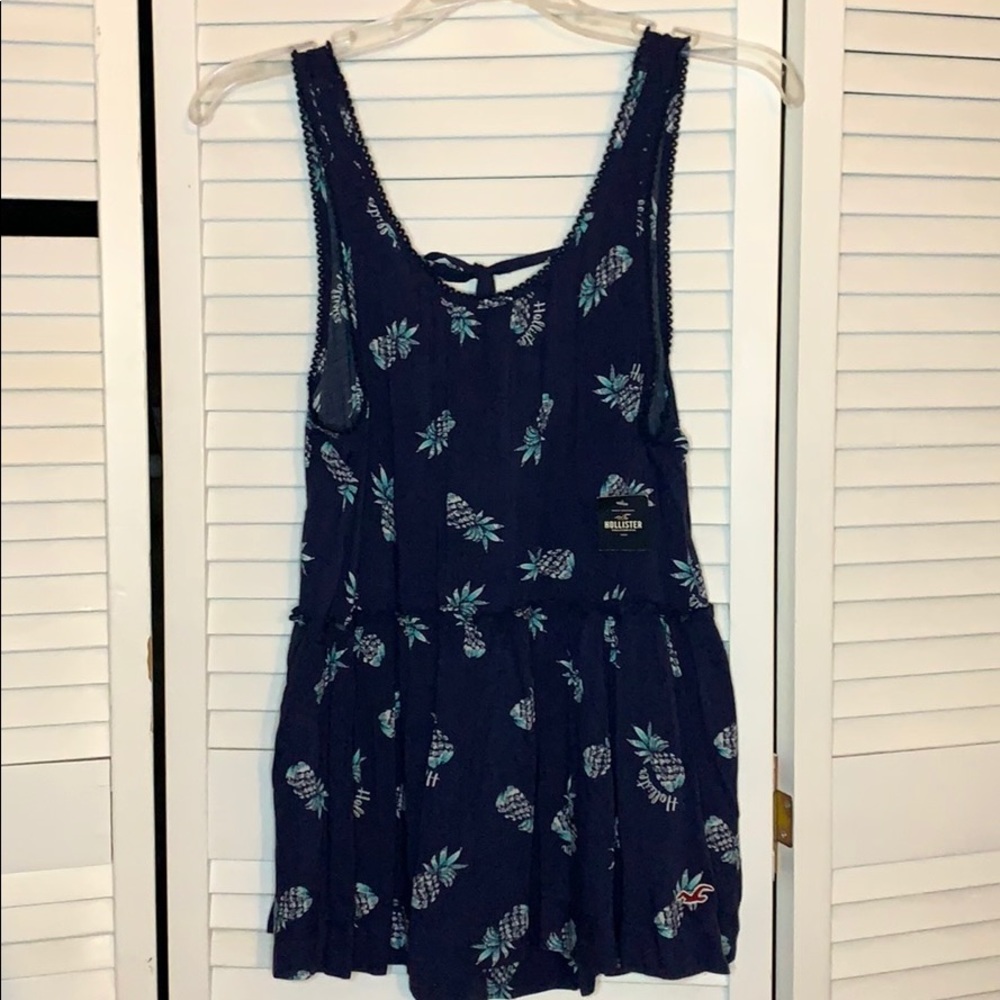 Long HOLLISTER tank!